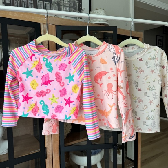 Lot of 3 Swimsuit top rashguards toddler girl ocean animals h&m mermaids - Picture 2 of 10